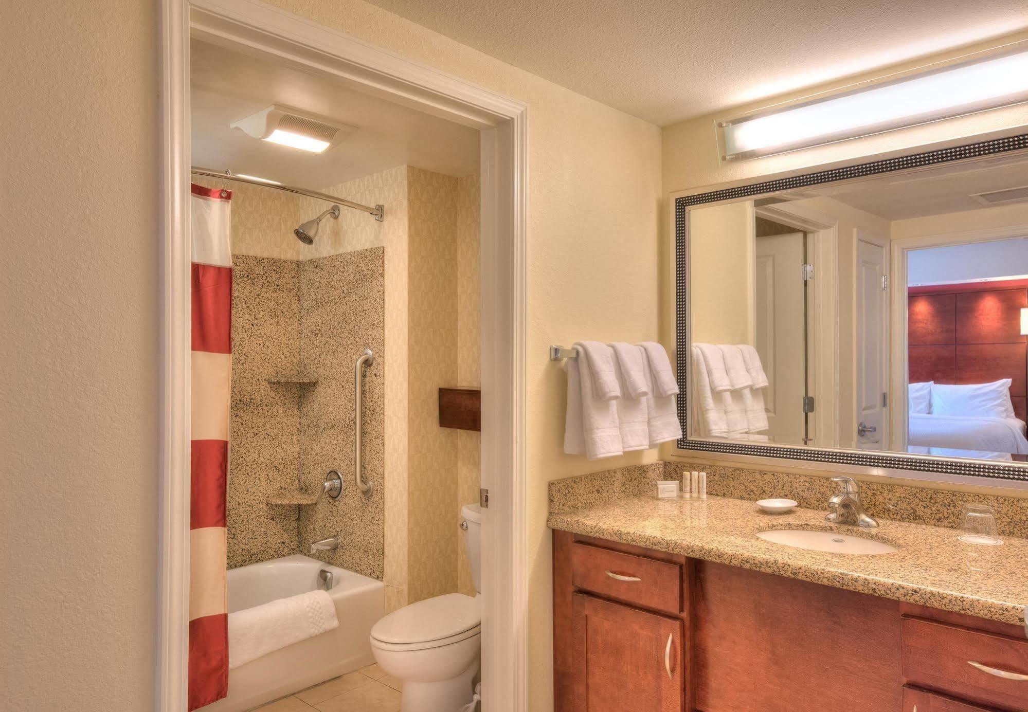 Residence Inn By Marriott Yonkers Westchester County Экстерьер фото