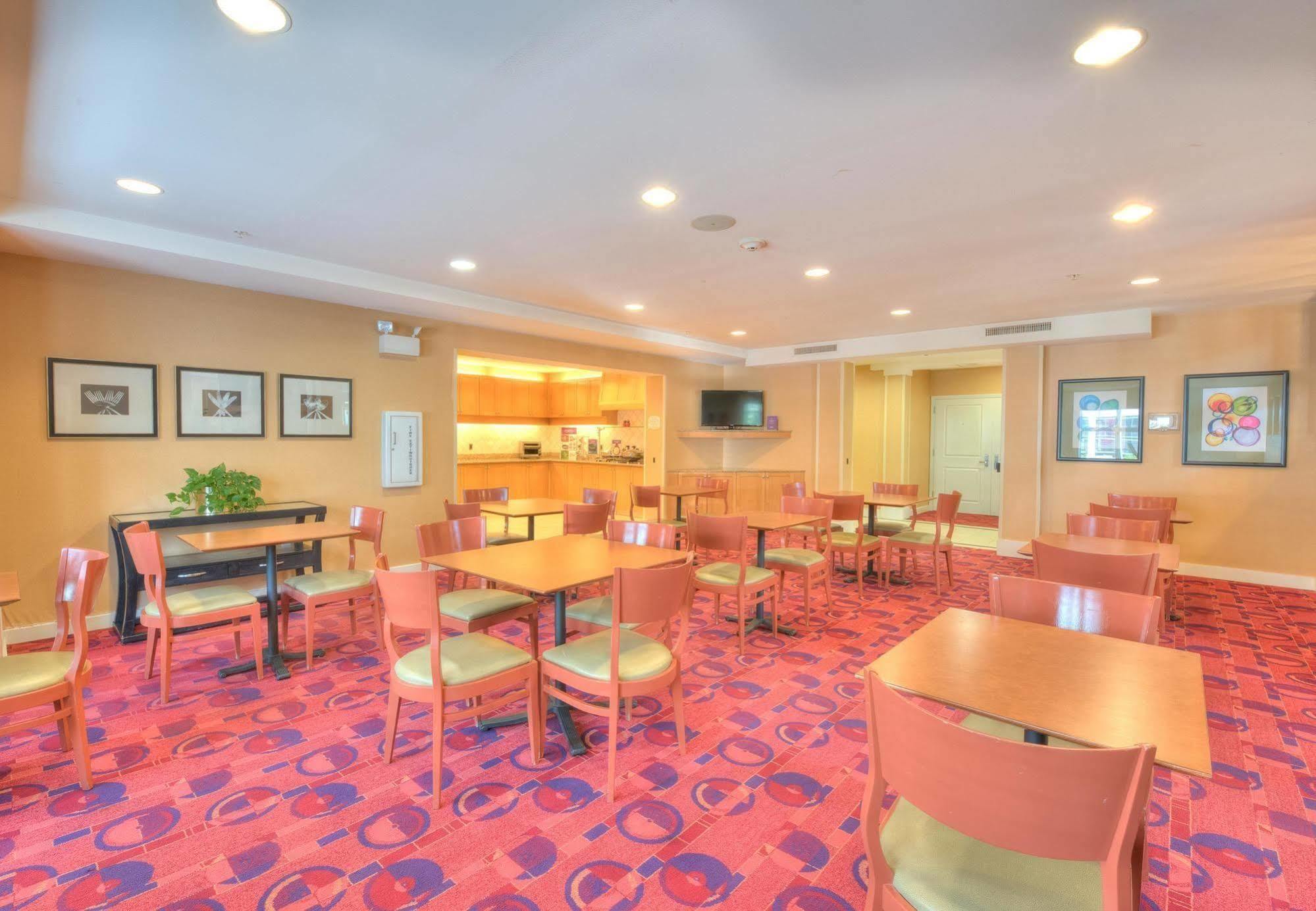 Residence Inn By Marriott Yonkers Westchester County Экстерьер фото